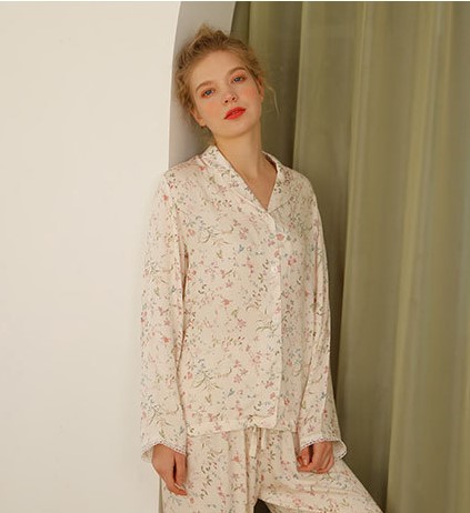Bộ Pyjama Hoa Tay Dài Vải Lụa Đồ Ngủ Mặc Nhà After Bath PJ044