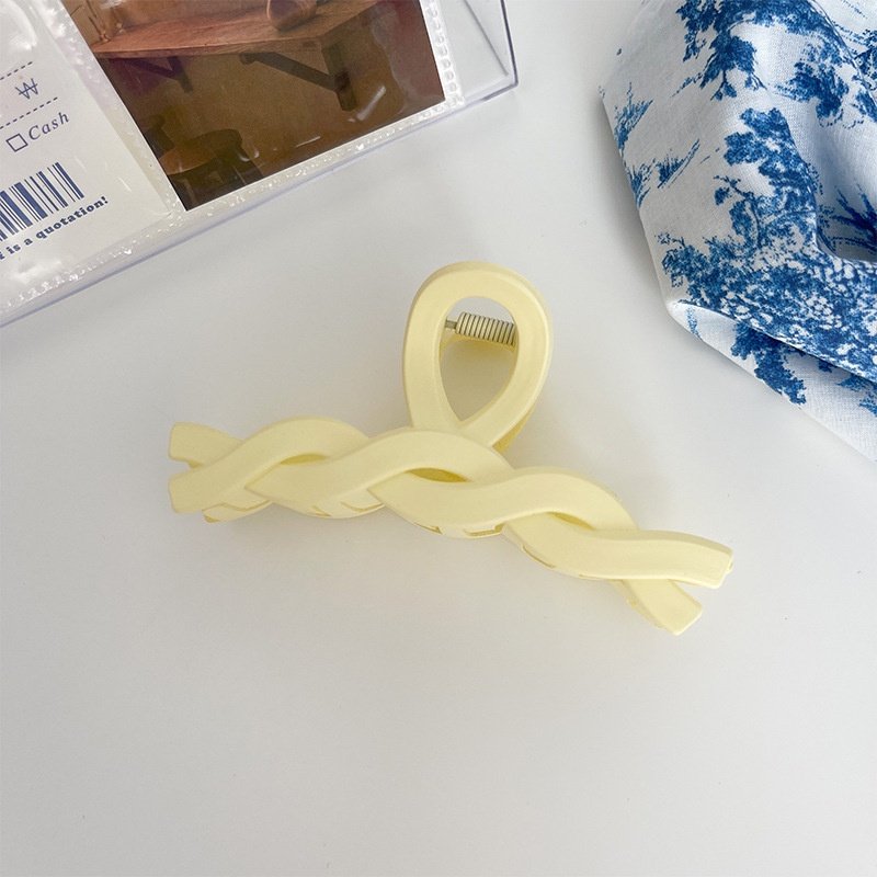 Gấp tóc xoắn pastel