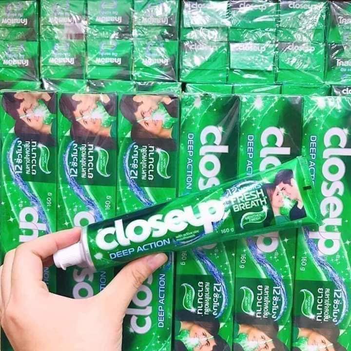 Kem Đánh Răng Close Up Thái Lan (160g)