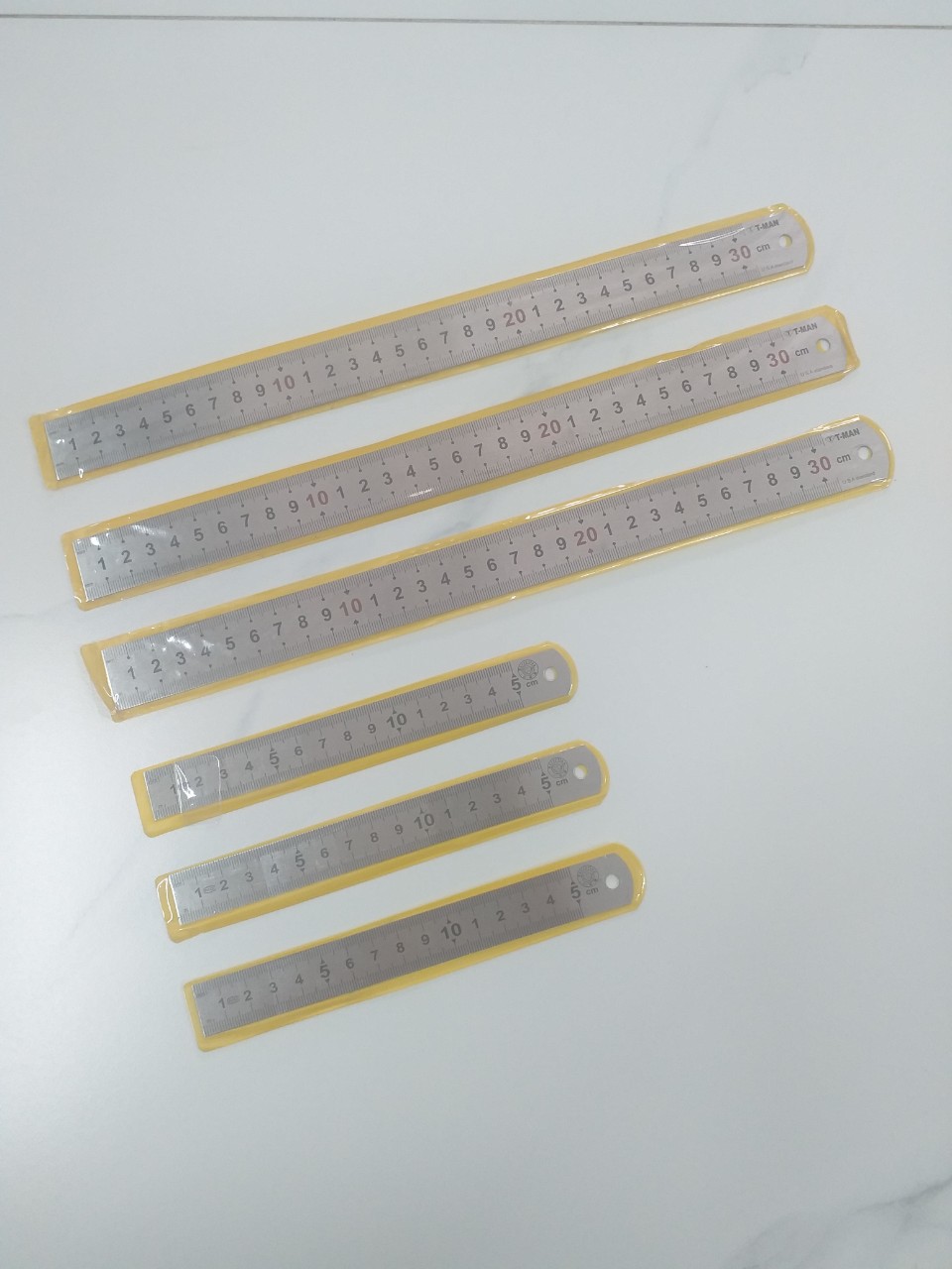 Thước kẻ sắt 30Cm/15 Cm