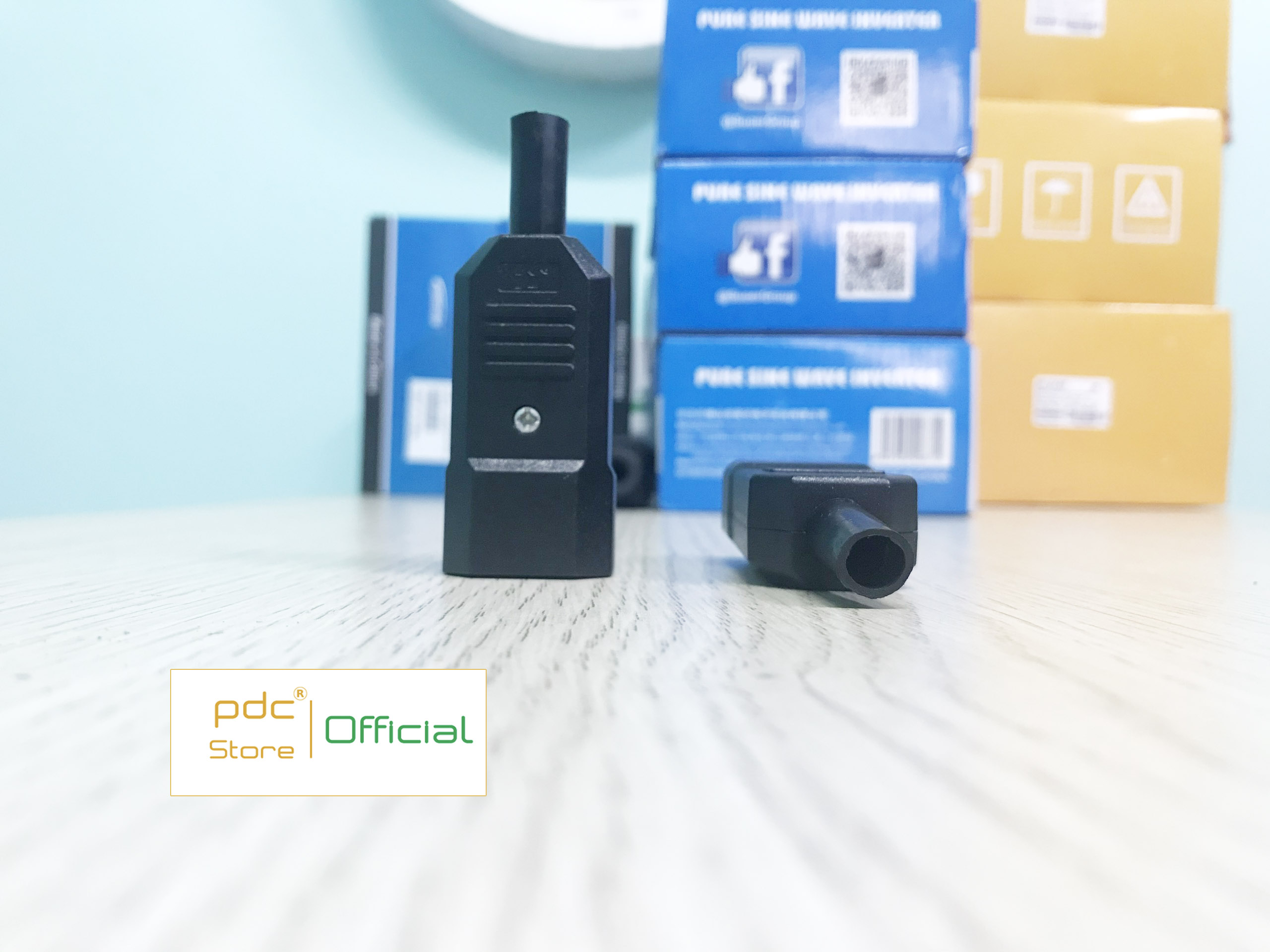 Phích Cắm UPS IEC320-C14 (Male) Dùng Cho UPS Server PDU