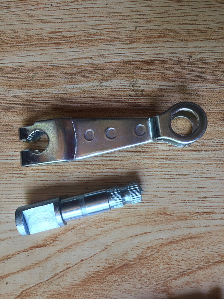 bộ : 2 Cốt +2 pát thắng đùm trước + sau xe 67