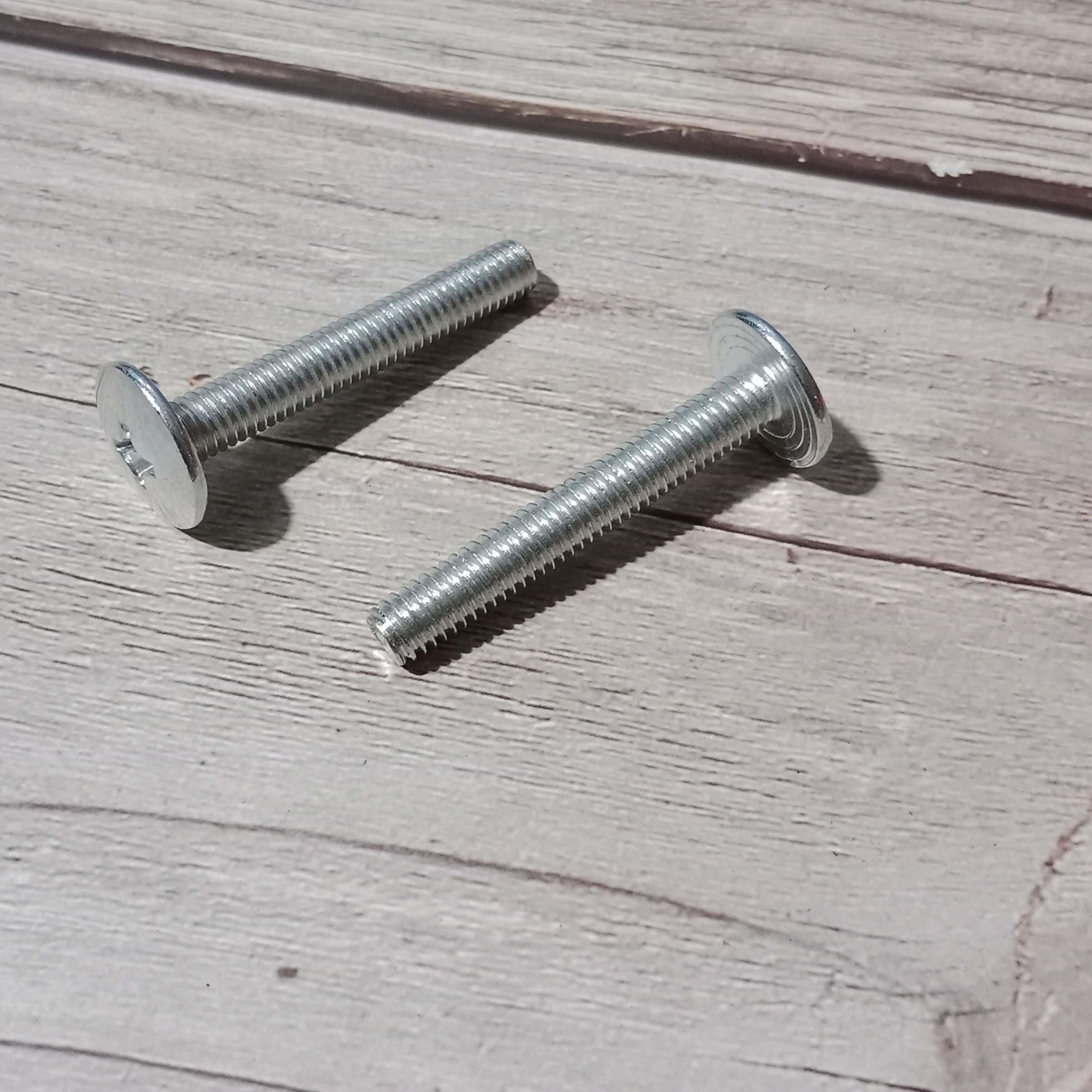 [ HCM ] 2 con ốc dù 6 li dài 40mm gắn dàn áo xe máy