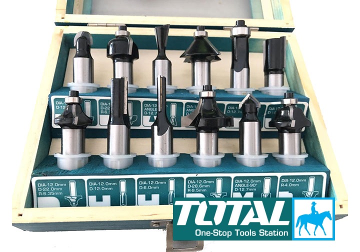 BỘ 12 MŨI PHAY GỖ 6mm 8mm 12mm Total TACSR0121 Bộ mũi đa năng 12 món này có hầu hết các loại đầu cần thiết cho việc sử dụng của các bạn trong việc bo góc chạy rãnh viền Bộ 12 mũi phay gỗ 6mm