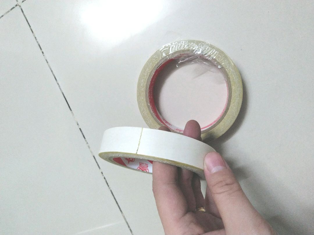 Quận băng keo hai mặt