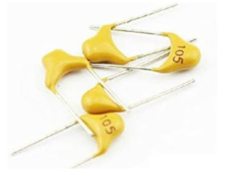 Linh kiện tụ gốm vàng 1uf 105 50v 5.08mm