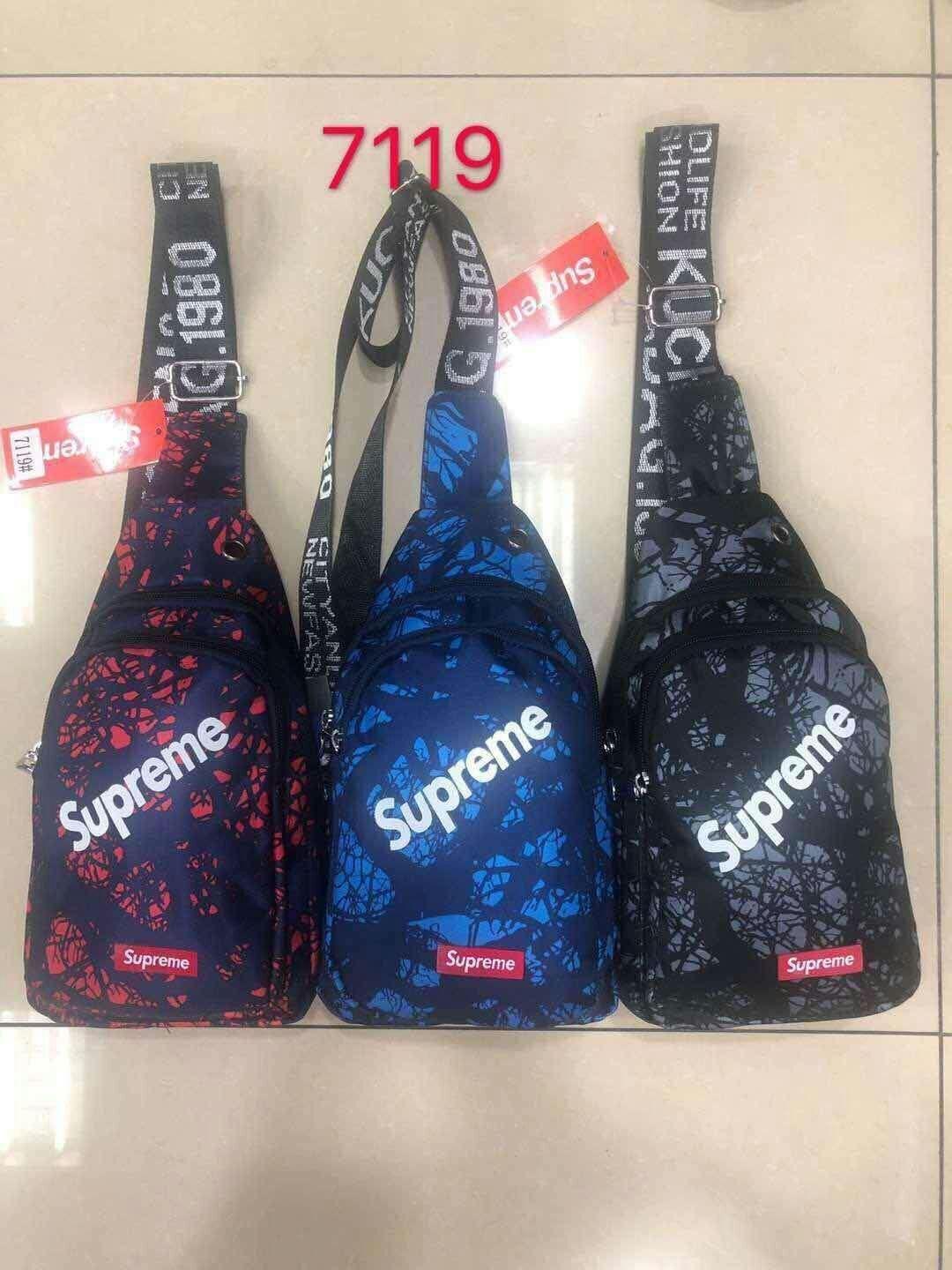 Túi nam đeo chéo Supreme 123