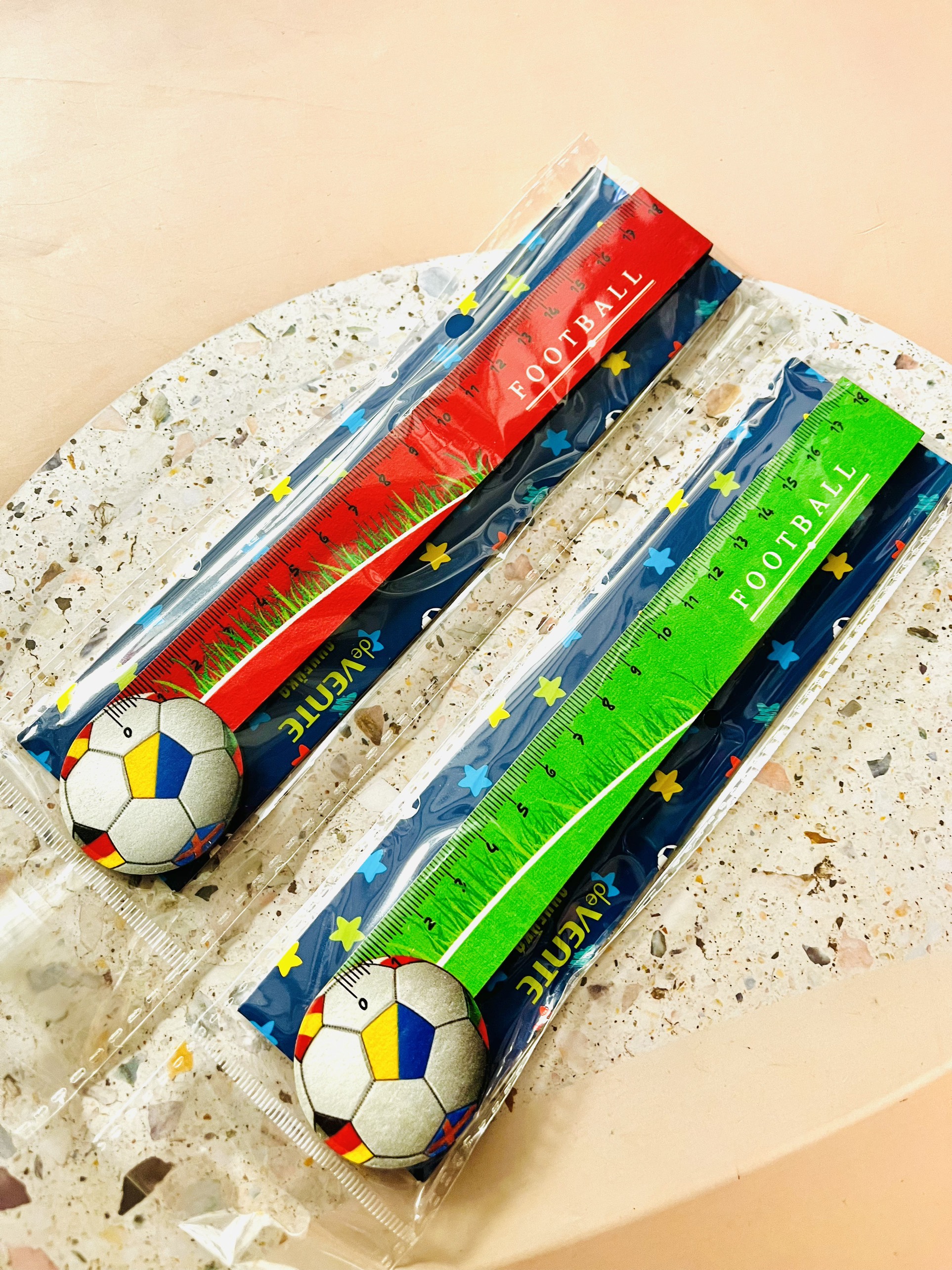 Combo 2 cây thước gỗ hình bóng đá