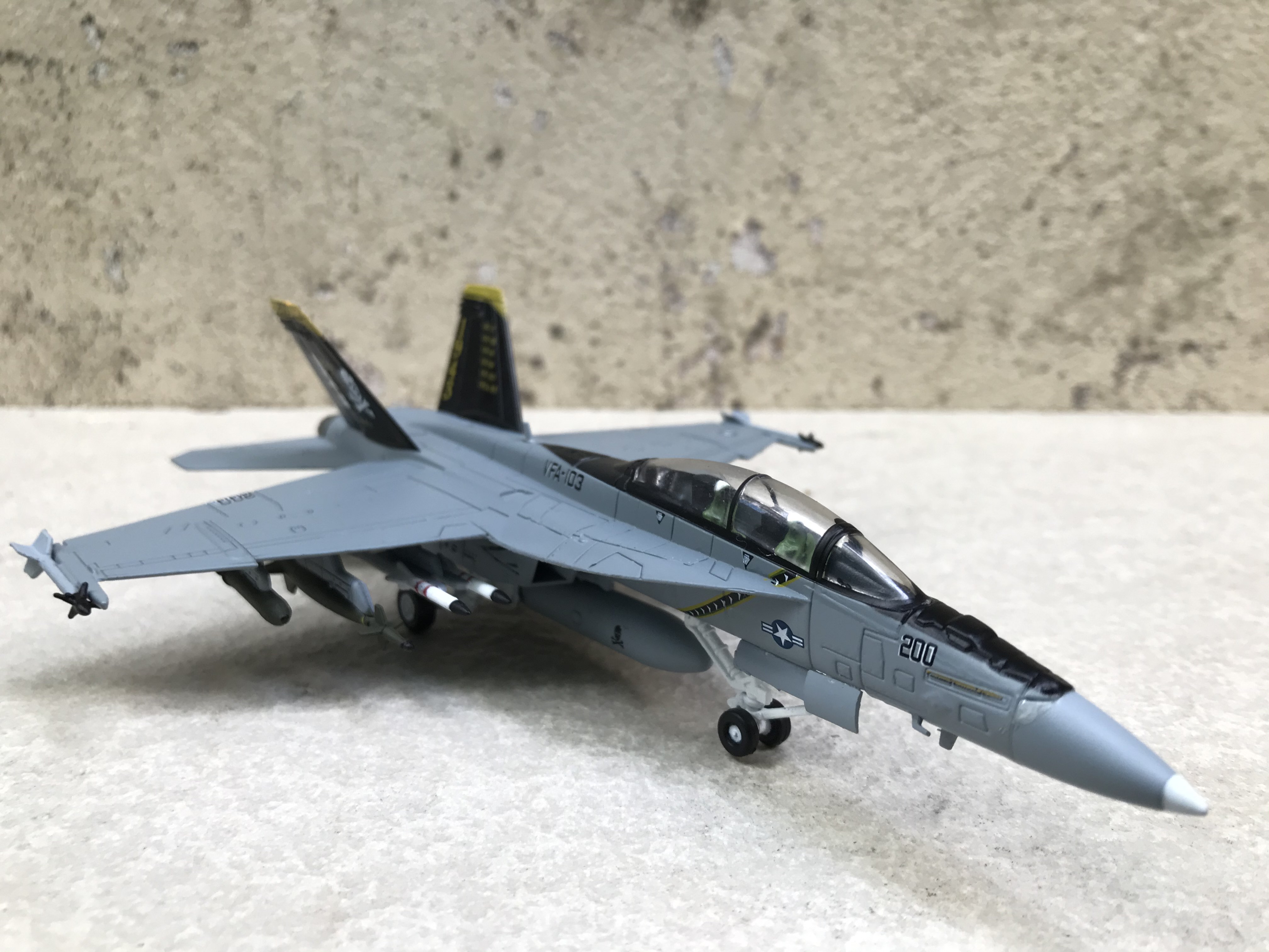 [HCM]Mô hình Máy bay F-18F/A Super Hornet - 1:100