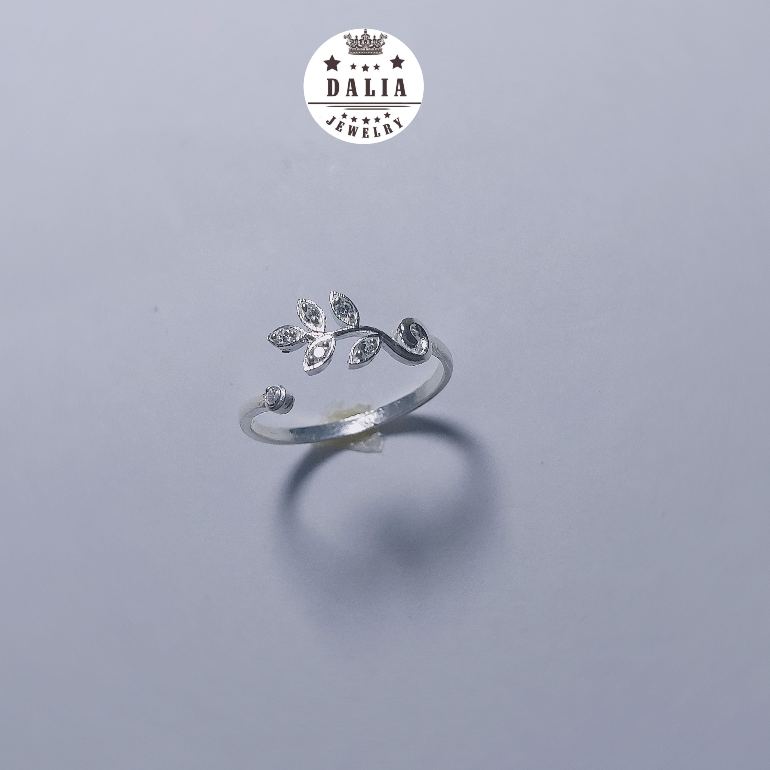 Nhẫn bạc ý DaLiA Jewelry dạng hở hình lá xinh