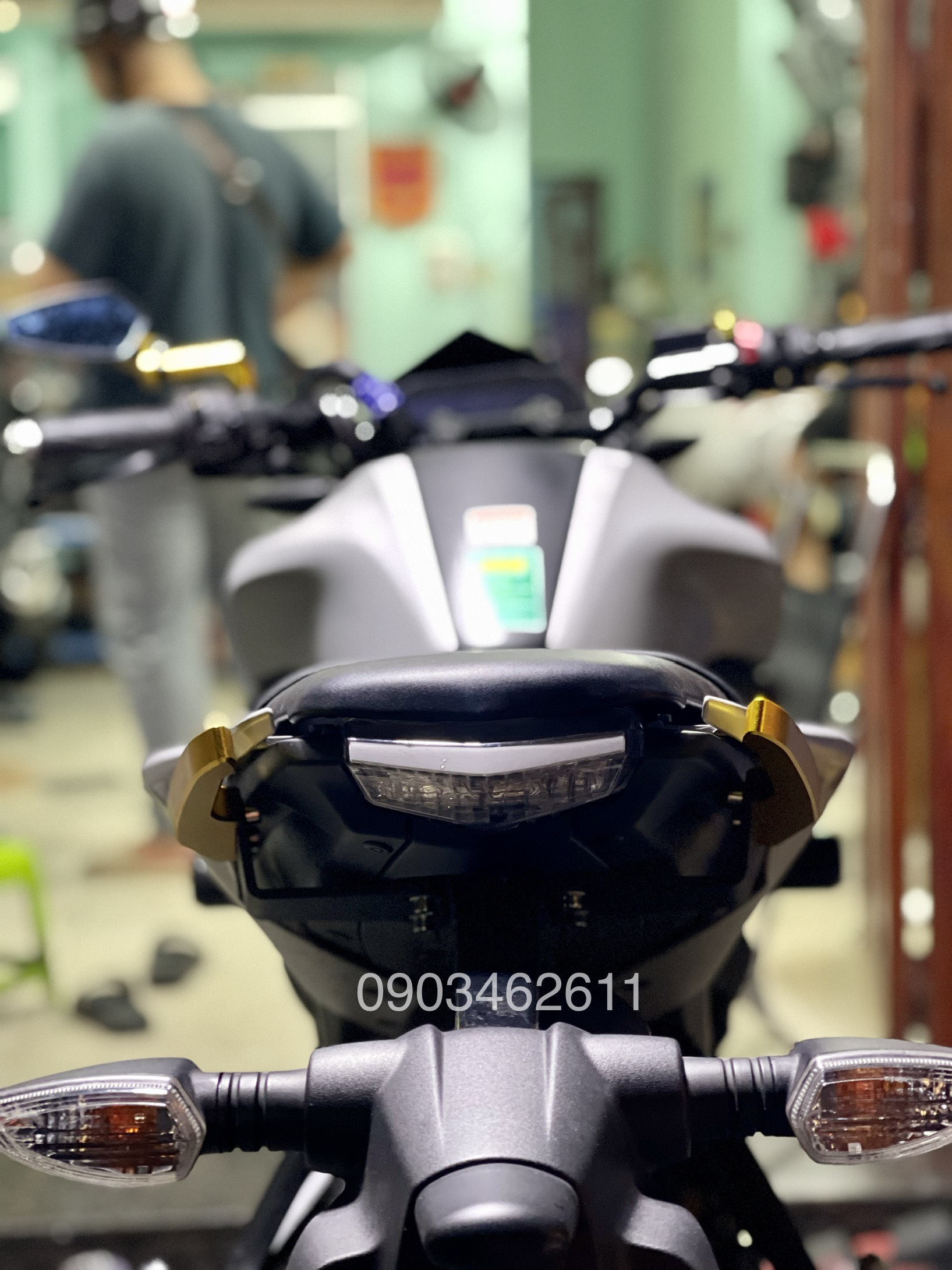 Tay dắt Mt15