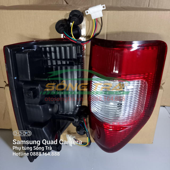 ĐÈN HẬU ISUZU DMAX 2003, GIÁ 1 ĐÔI