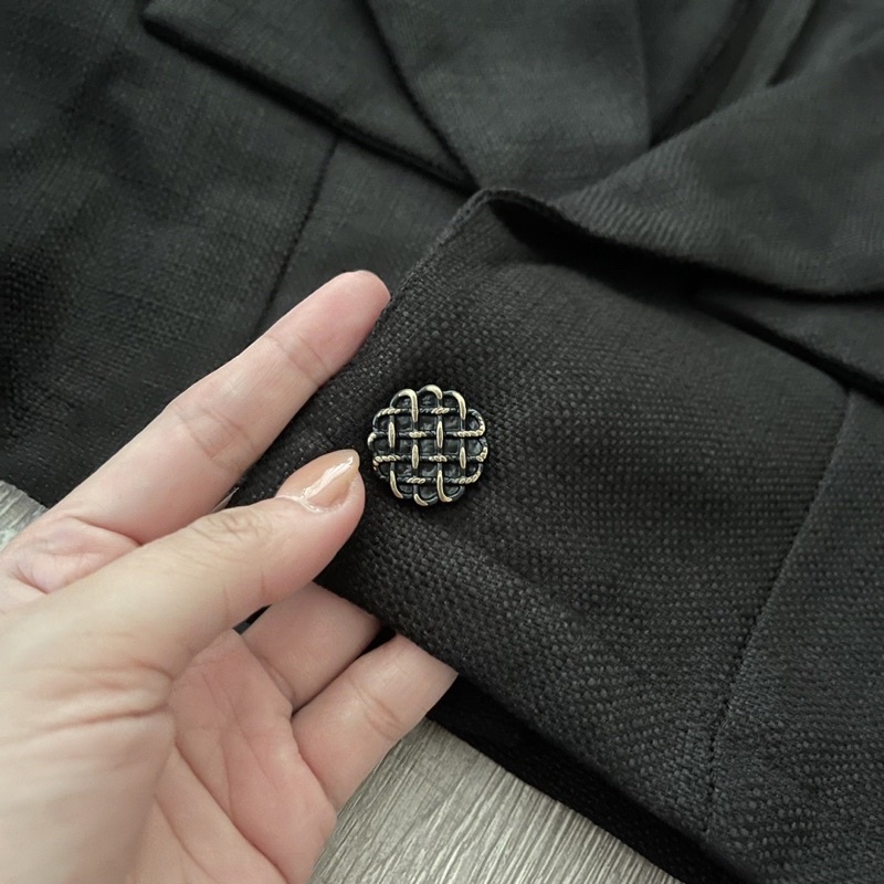 Áo Blazer Croptop Ứng Dụng Cao
