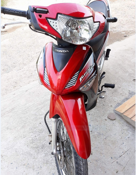 Bợ cổ Future Neo đời xăng cơ ( bình xăng con ) zin HONDA / gáy Future Neo