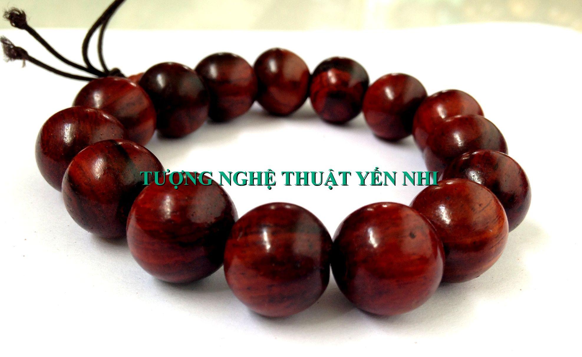 Vòng tay gỗ trắc đỏ cao cấp 14mm