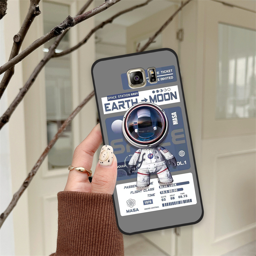 Ốp lưng Samsung Galaxy Note 4 / Note 5 phi hành gia astronaut 3D độc đáo