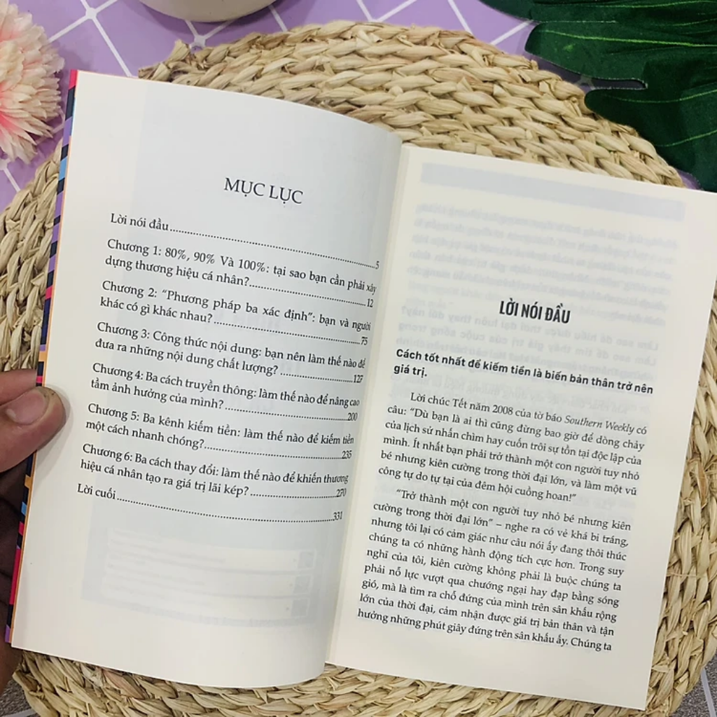 Sách - Định Vị Thương Hiệu Cá Nhân: Từ Người Bình Thường Trở Thành Influencer - MCBooks