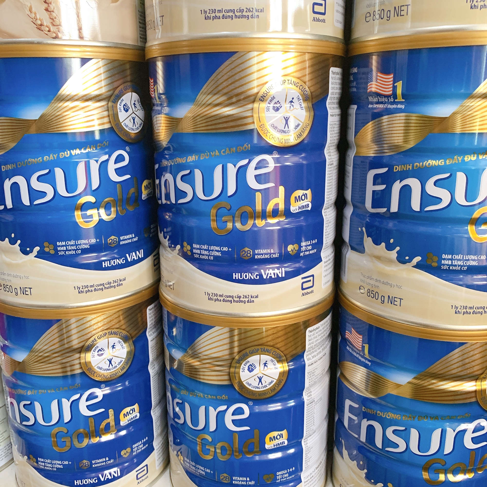 Combo 5lon sữa ensure tặng Vali cao cấp