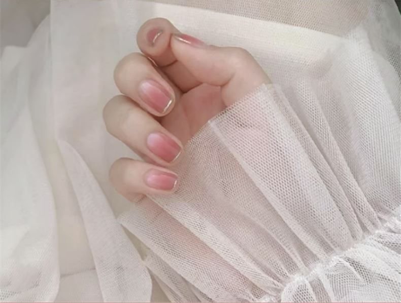 Bộ 24 móng tay giả cam hồng (kèm dũa)