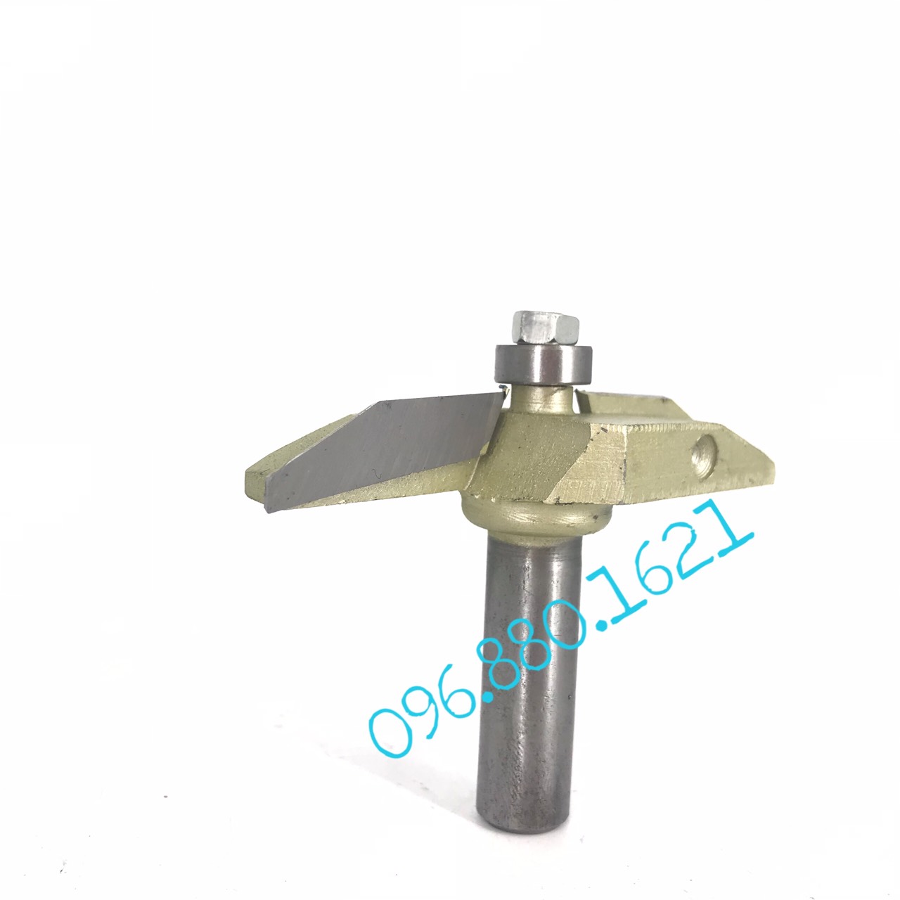 MŨI PHAY VÁN HUỲNH H12