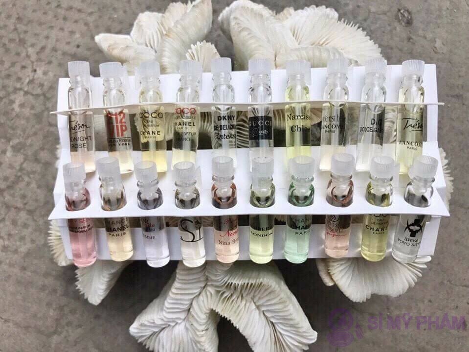 Hộp 20 ống nước hoa mini thơm tuyệt