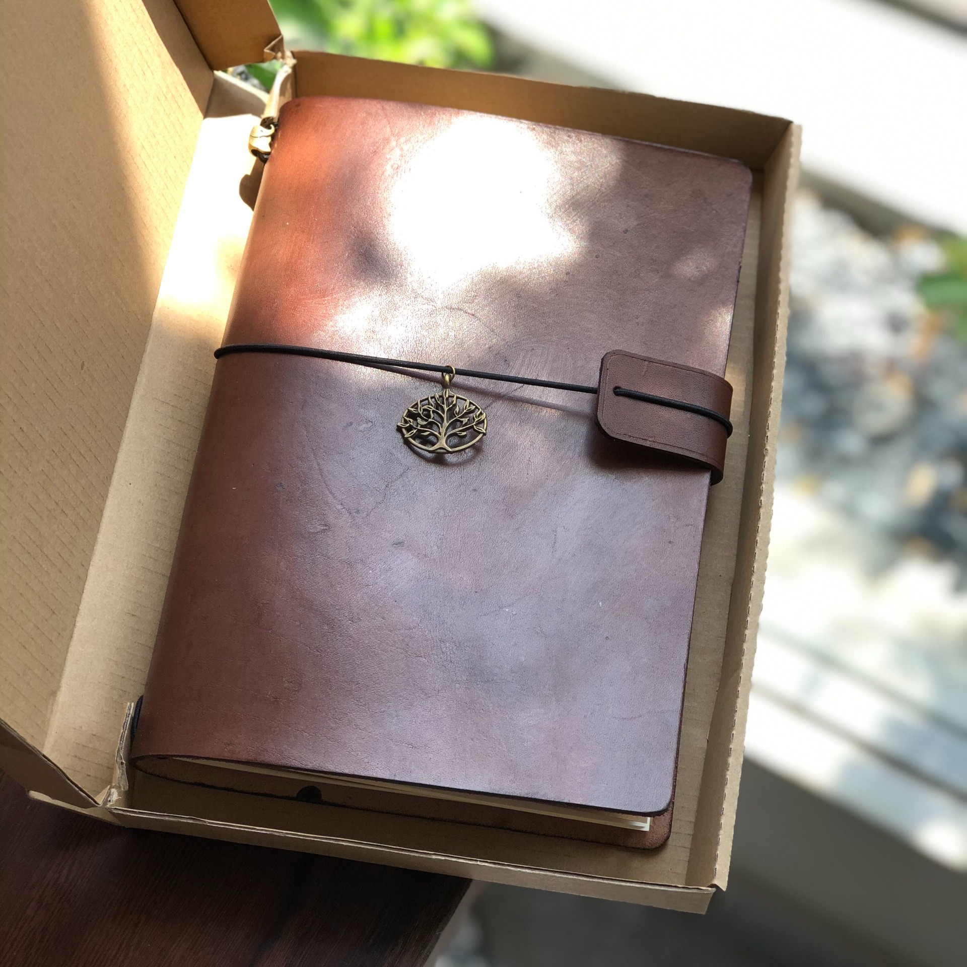 Sổ bìa da thật journal a5 kèm tag đồng khắc tên, sổ tay handmađe 100% da bò nguyên tấm - miễn phí khăc tên trên tag