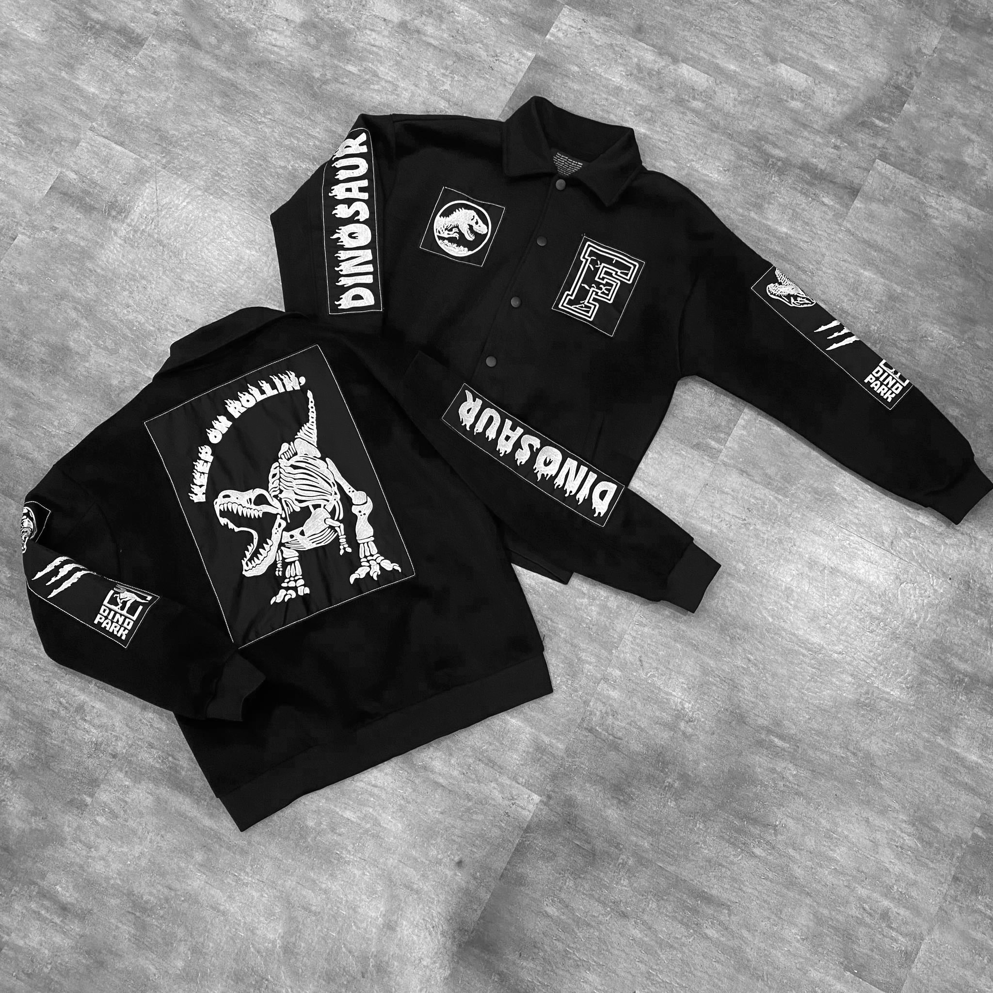ÁO KHOÁC FF DINOSAUR COACH JACKET