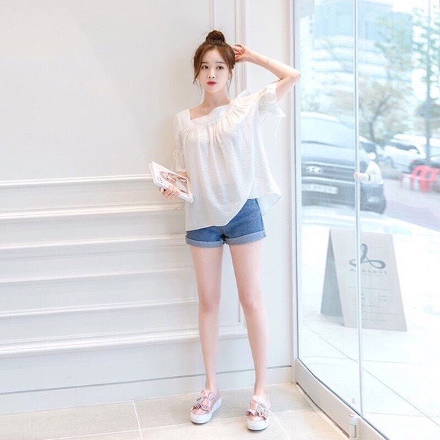 Áo Kiểu Nữ Cổ Vuông Tay Xẻ