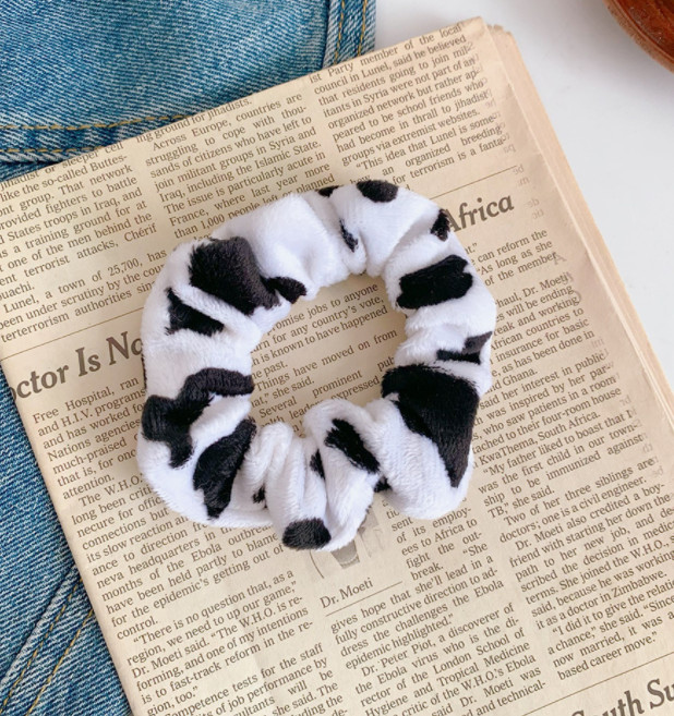 [HCM]Cột Tóc Scrunchies Bò Sữa Lông Nhung Hot Trend