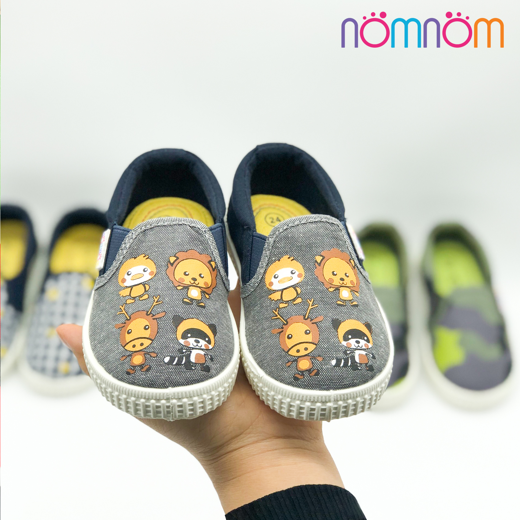 Children shoes NomNom EP B1952 recorder