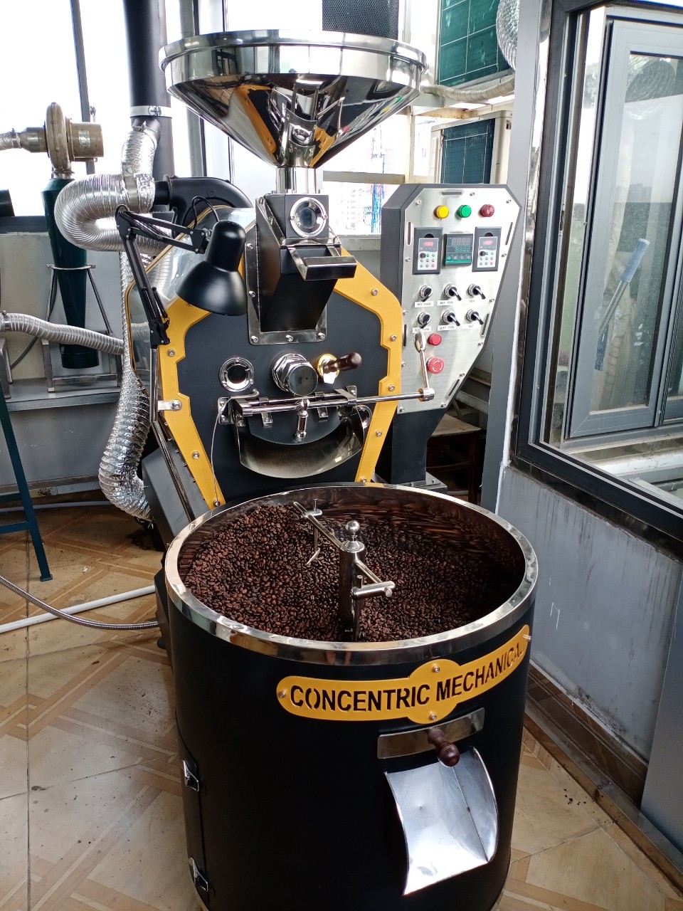 1kg Cafe rang mộc tại nhà (nguyên hạt/xay)