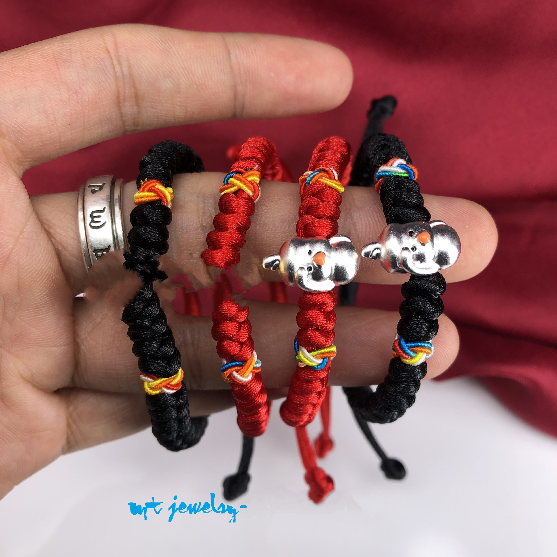 Charm vịt con chào cờ bạc 9999