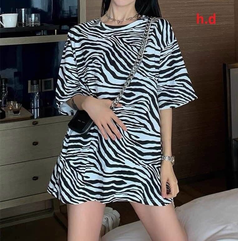 💋SIÊU PHẨM HOT💋 Áo Thun Nữ Ngắn Tay Họa Tiết Sọc Ngựa Vằn Thời Trang K7U