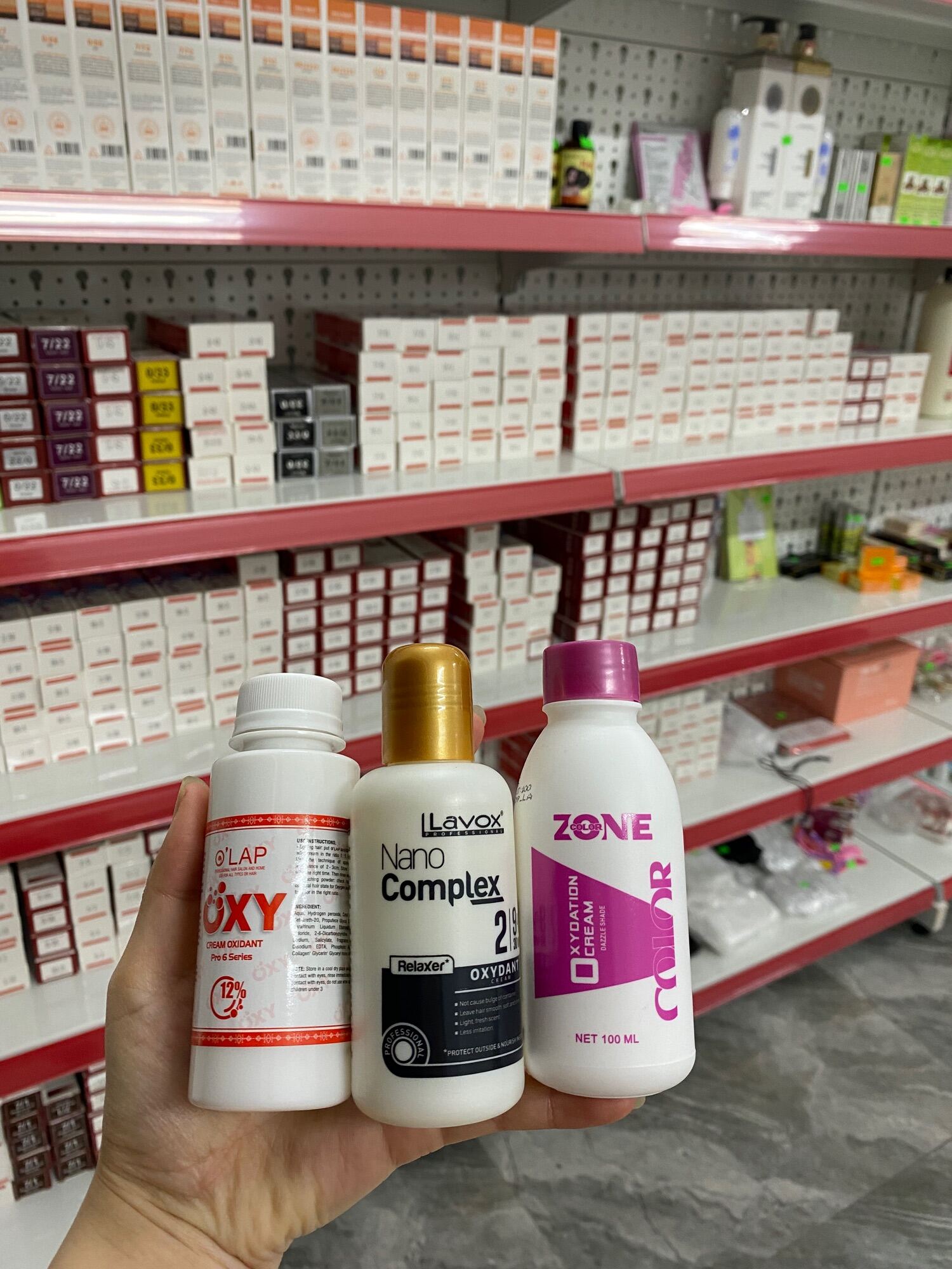 Nhuộm Tóc Tím Trà Tặng Oxy gang tay