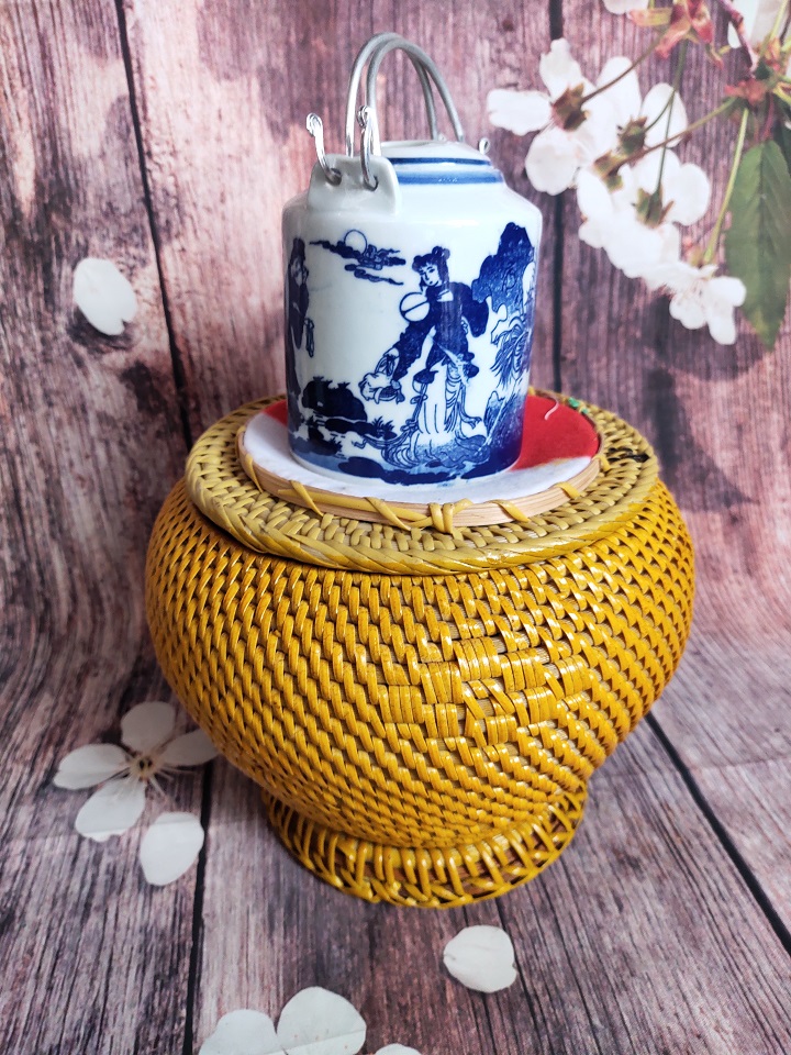 Bộ dành và tích hãm chè xanh loại 0,7 lít