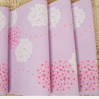 Giấy dán tường hình tú cầu hồng ( cuộn dài 10m khổ rộng 45cm, có sẵn keo)