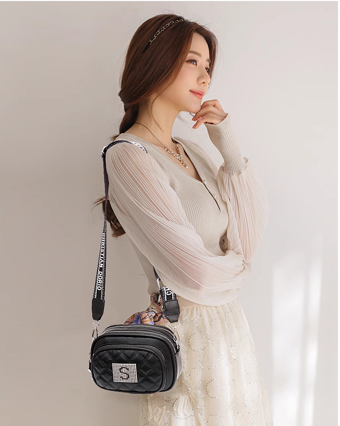 Túi xách nữ đeo chéo dây bản to chữ S1 trám mềm đính đá da mềm đẹp