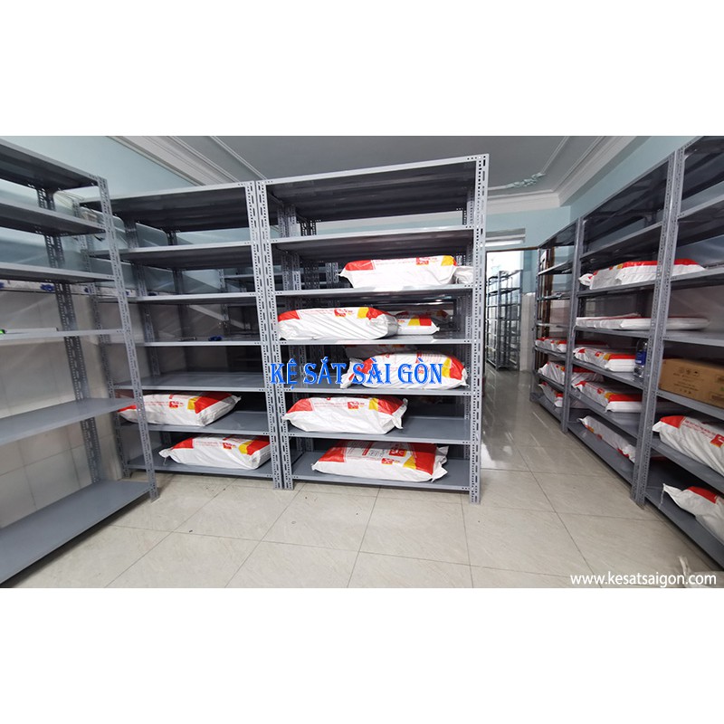 (60 x 40 cm ) Kệ sắt v lỗ để giày, để giấy tờ Nhỏ (Dài 0.6m x Rộng 0.4m x Cao 1m x 3 mâm)