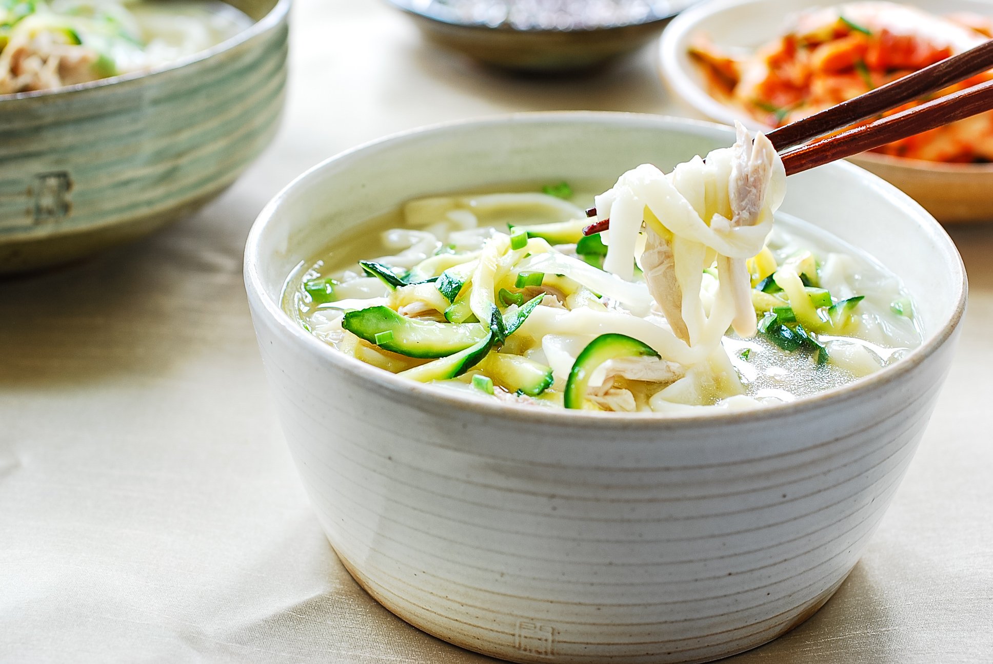 Bột mì Hàn Quốc Beksul làm bánh/làm mì sợi 1kg