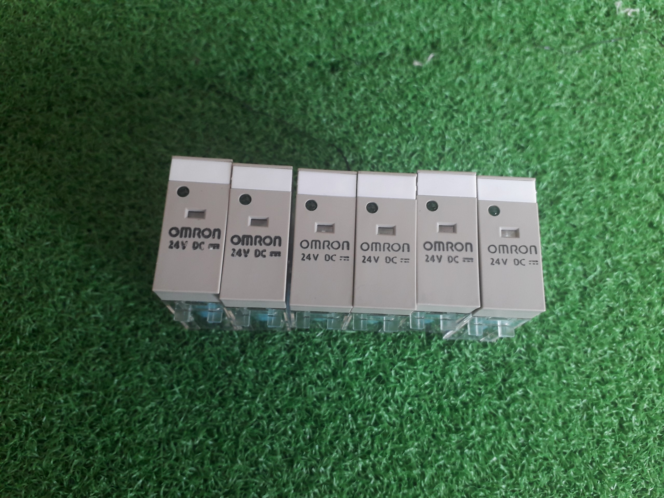 [HCM]Rơ le G2R-2-SND (S) Omron 8 chân 24Vdc