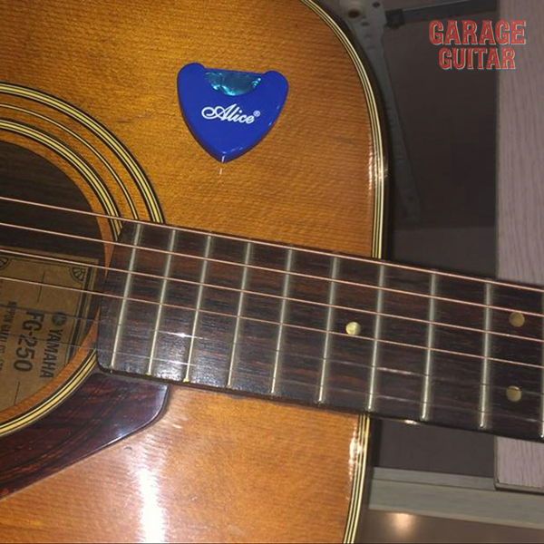 Hộp đựng phím (pick) gảy đàn Alice - Garage Guitar