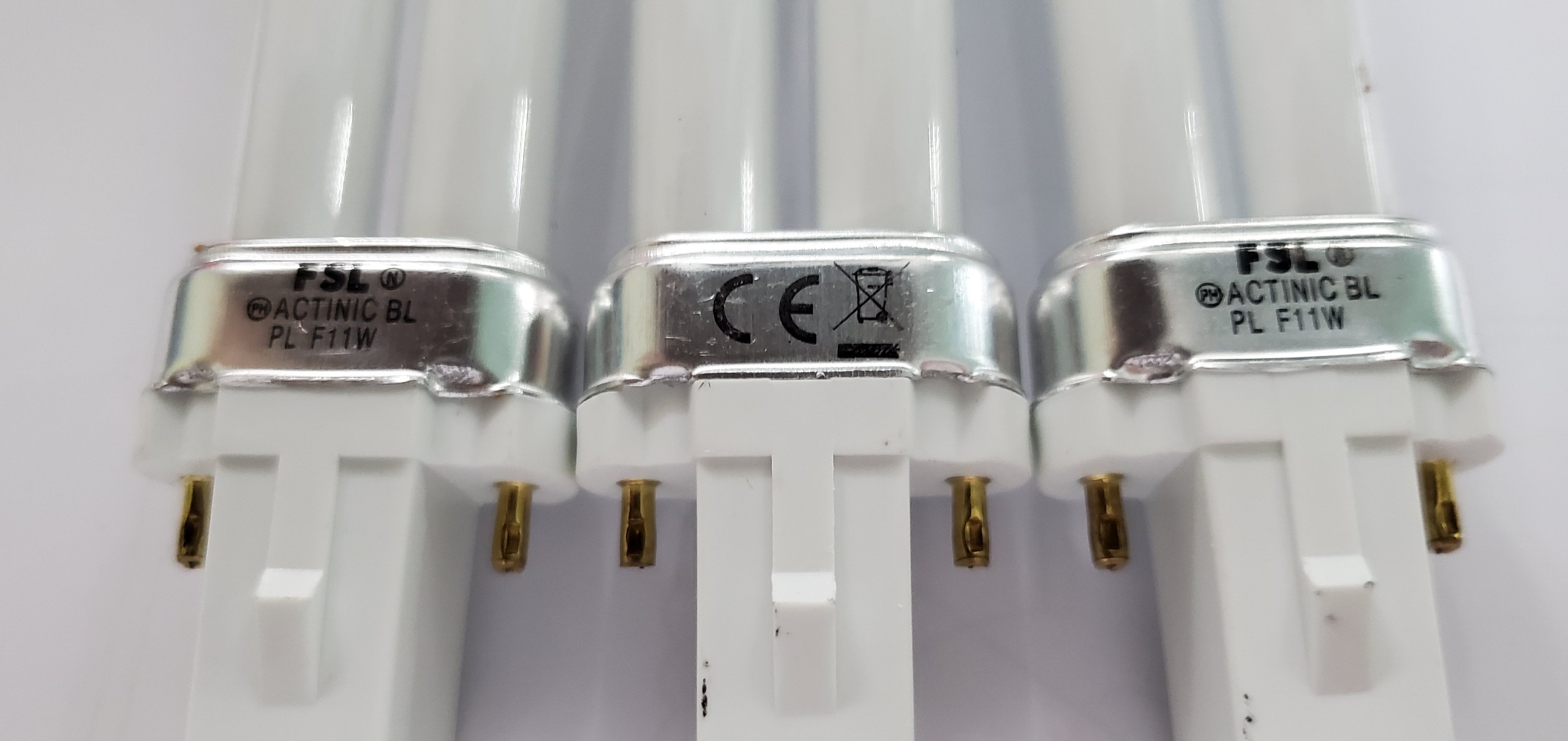 bóng đèn bắt muỗi chữ u kim thuận phát (1 bóng 11w)