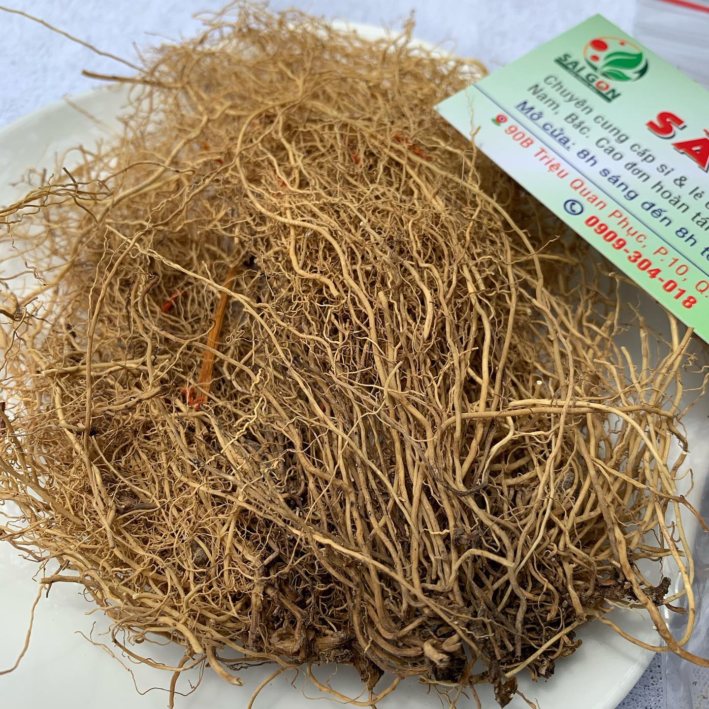 Rễ hương bài 100gram