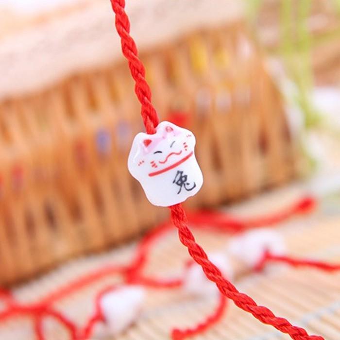 Vòng tay chỉ đỏ may mắn cao cấp thiết kế tinh xảo phụ kiện mèo bằng sứ hoặc 3 chiếc lục lạc BBShine – J062