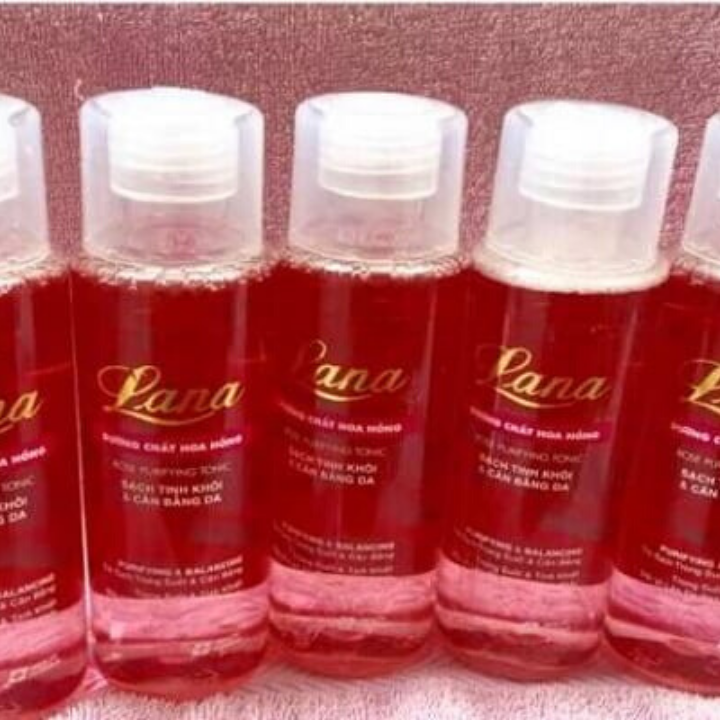 [HCM]NƯỚC HOA HỒNG LANA