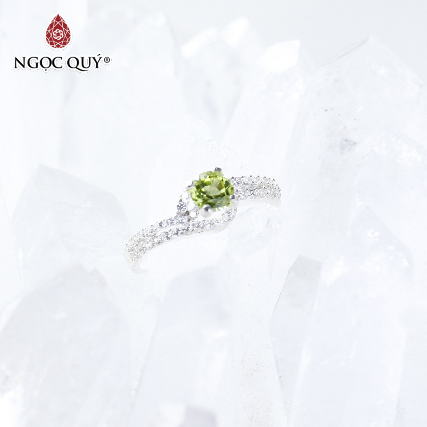 [HCM]Nhẫn bạc nữ đá Peridot mệnh hỏa mộc - Ngọc Quý Gemstones
