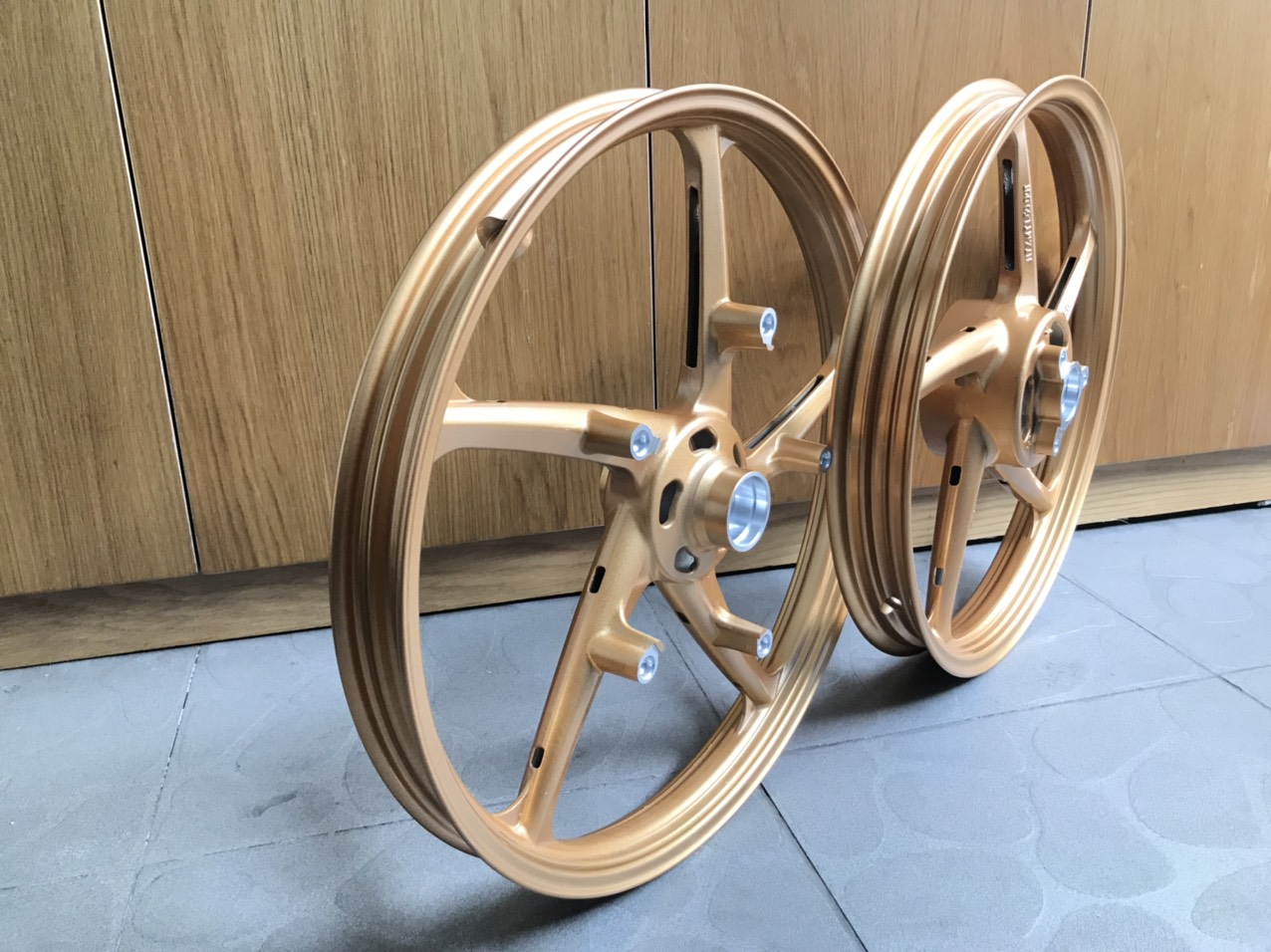 MÂM -VÀNH KIỂU 5 CÂY GẮN  RAI DƠ 150, SATRI 150...
