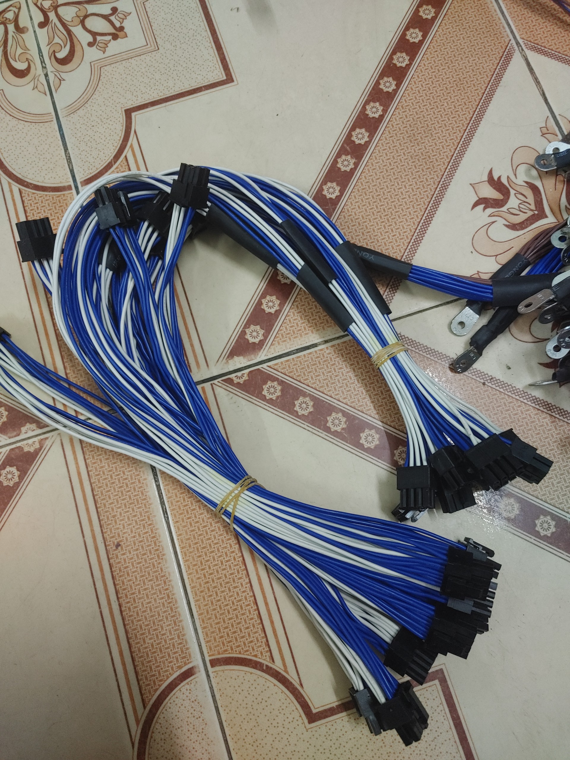 Dây cấp nguồn ❣️❣️ SERVER ❣️❣️ cho VGA và RISER dây tự sản xuất