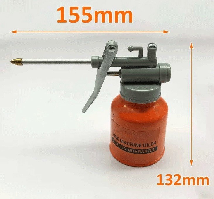 Dụng Cụ Bơm Xịt Dầu Nhớt 250Ml