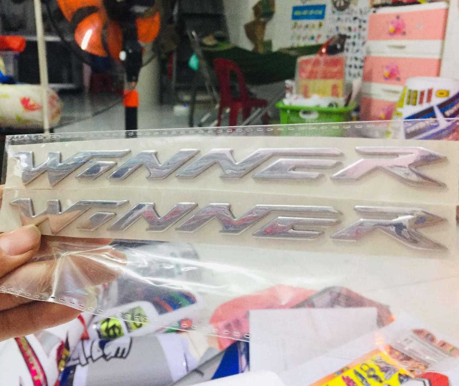logo chữ winner trắng